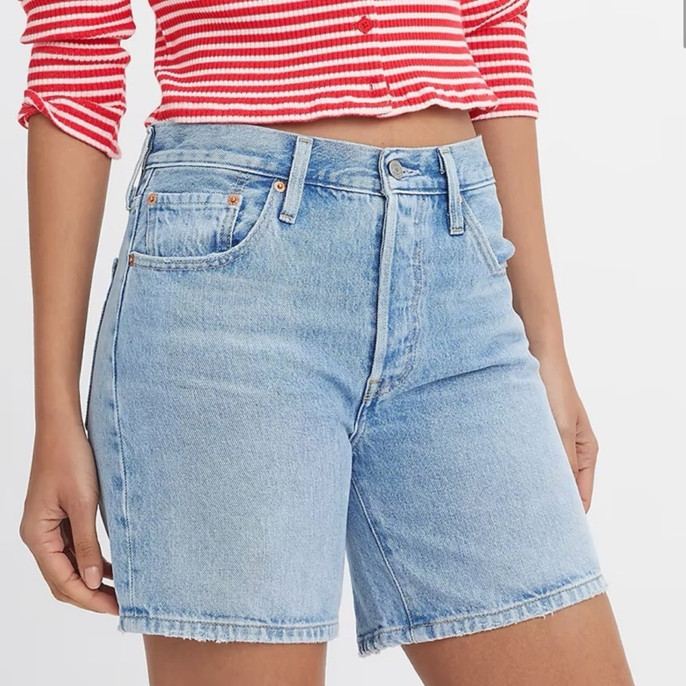 Vintage/Retro Denim Levi’s Bermuda Shorts